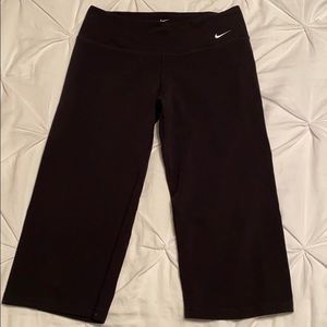 Nike capris